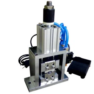  Recorta el papel de aluminio