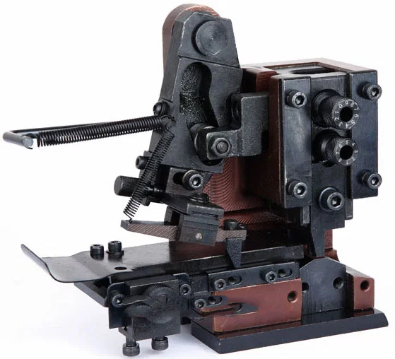 Molde de prensado de terminales JST