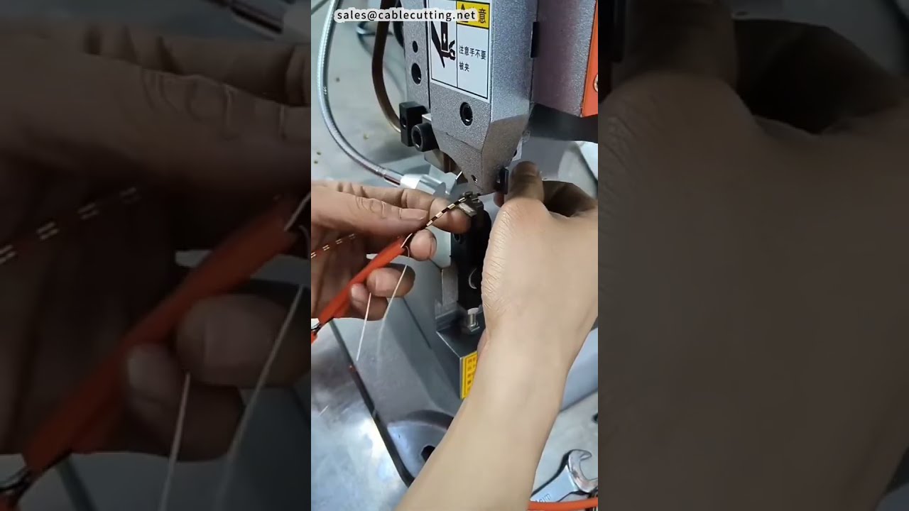 Máquina automática 3 en 1 para cables de datos: pelado, engaste de cobre y prueba de continuidad | CNC de fábrica
