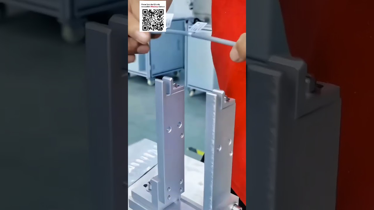 Máquina Automática de Etiquetado por Doblez para Cables y Tubos | Equipo de Automatización