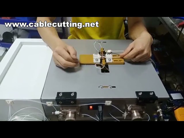 Máquina de Línea de Procesamiento de Cables USB - Producción y Empuje Automatizados