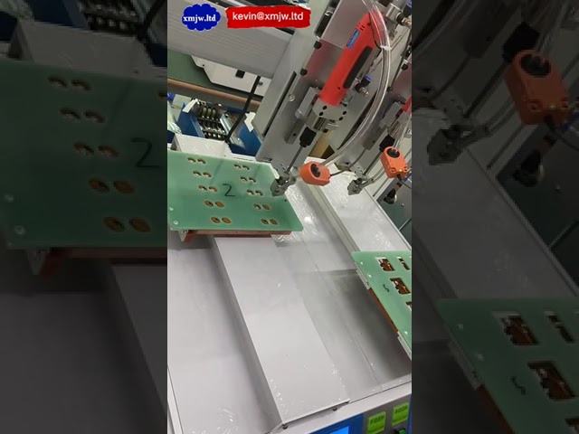 Máquina Atornilladora Automática con Doble Alimentador y Doble Programa – Robot Atornillador Industrial