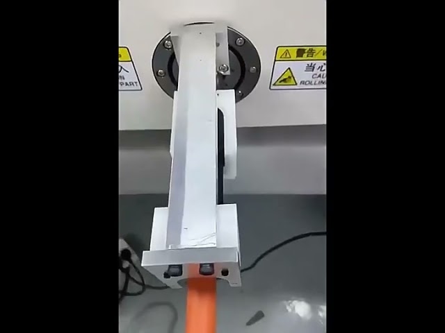 Máquina Automática de Torsión de Tuercas y Atornillado de Conectores para Arneses de Carga de Vehículos Eléctricos