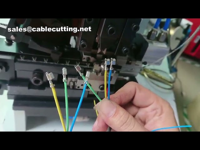Máquina de engarce de terminales con función de pelado de cables - Crimpadora y peladora de terminales automática