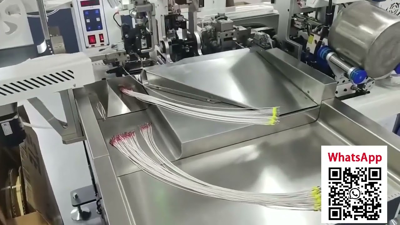 Demostración en fábrica: Máquina de crimpado doble e inserción de sellos impermeables