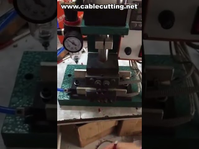 Peladora de cables vertical con calentamiento eléctrico | Máquina pelacables automática
