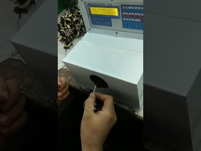Máquina automática de torcido de pares de cables - Fabricante con más de 10 años de experiencia