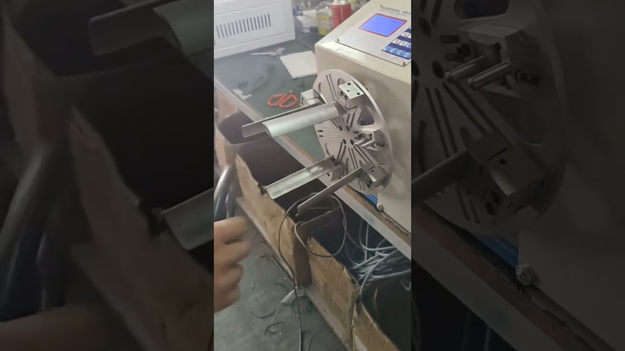 Máquina de bobinado y atado de cables para procesamiento de arneses #maquinaria #automotriz #bricolaje